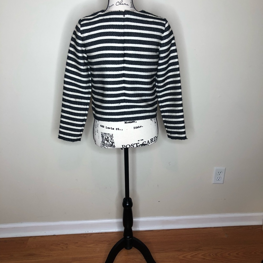 Top - Picture 3 of 3